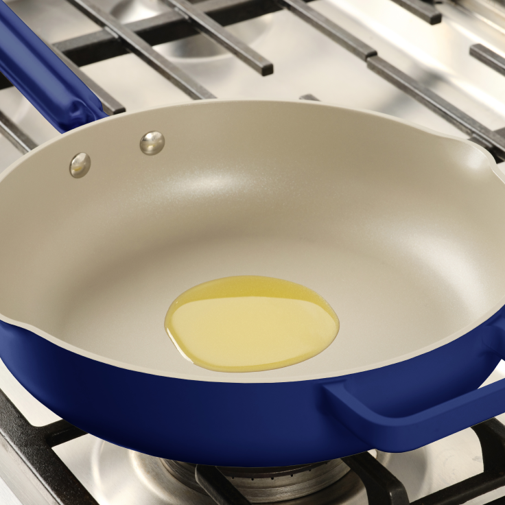 One Pan – Monochrome
