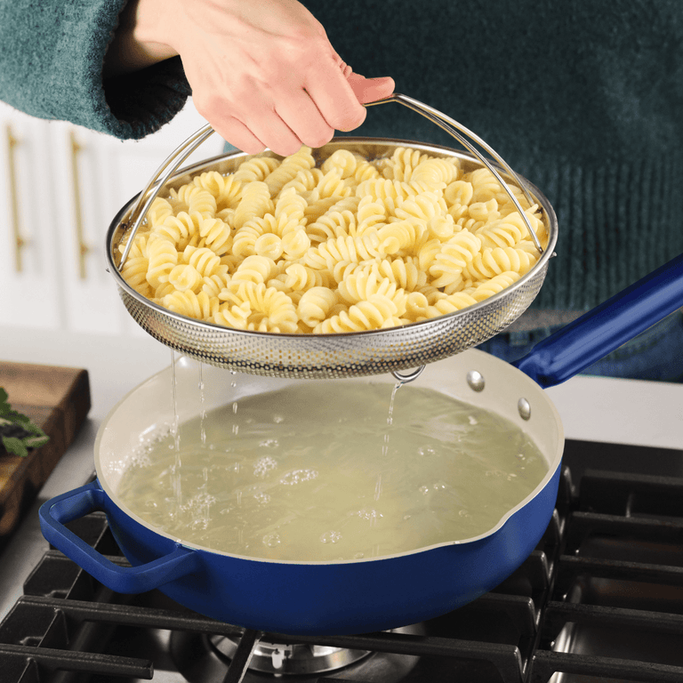One Pan – Monochrome